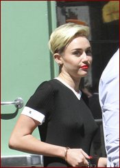  Miley Cyrus Nude Pictures