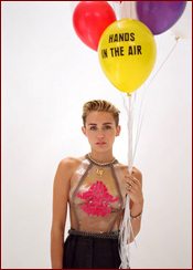 Miley Cyrus Nude Pictures