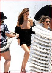 Miranda Kerr Nude Pictures