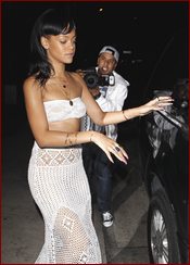 Rihanna Nude Pictures