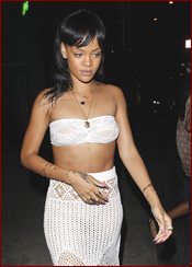 Rihanna Nude Pictures