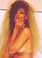 Rihanna Nude Pictures