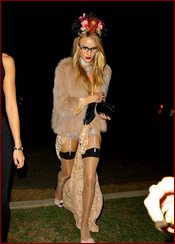 Rosie Huntington Whiteley Nude Pictures