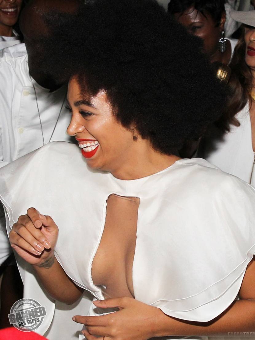 Solange knowles nude photos. 