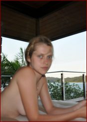 Teresa Palmer Nude Pictures
