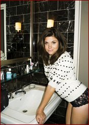 Tiffani Amber Thiessen Nude Pictures