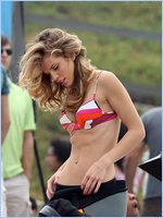 Annalynne Mccord Nude Pictures