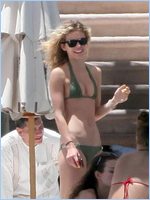 Annalynne Mccord Nude Pictures