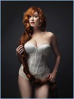 Christina Hendricks Nude Pictures