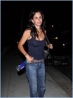 Courteney Cox Nude Pictures