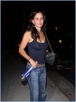 Courteney Cox Nude Pictures