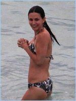Courtney Cox Nude Pictures