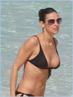 Demi Moore Nude Pictures