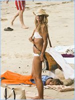 Elle Macpherson Nude Pictures