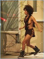 Halle Berry Nude Pictures