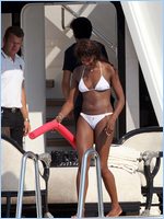 Naomi Campbell Nude Pictures