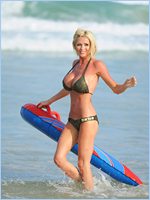 Nicola Mclean Nude Pictures