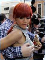 Rihanna Nude Pictures