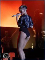 Rihanna Nude Pictures