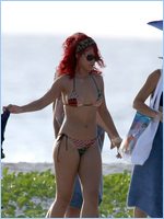 Rihanna Nude Pictures