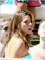 Ashley Greene Nude Pictures