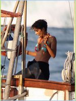 Halle Berry Nude Pictures