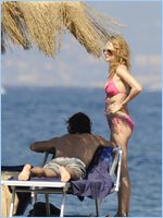 Heather Graham Nude Pictures