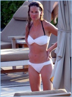 Hilary Swank Nude Pictures