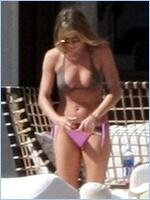 Jennifer Aniston Nude Pictures