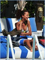 Noemie Lenoir Nude Pictures