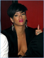 Rihanna Nude Pictures