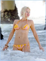 Sophie Monk Nude Pictures