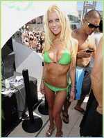 Tara Reid Nude Pictures